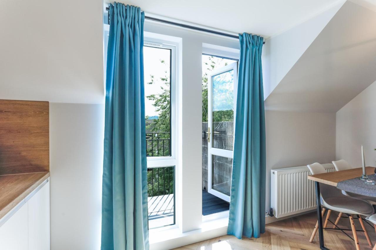 Luxurious City Centre Apartment Перт Экстерьер фото