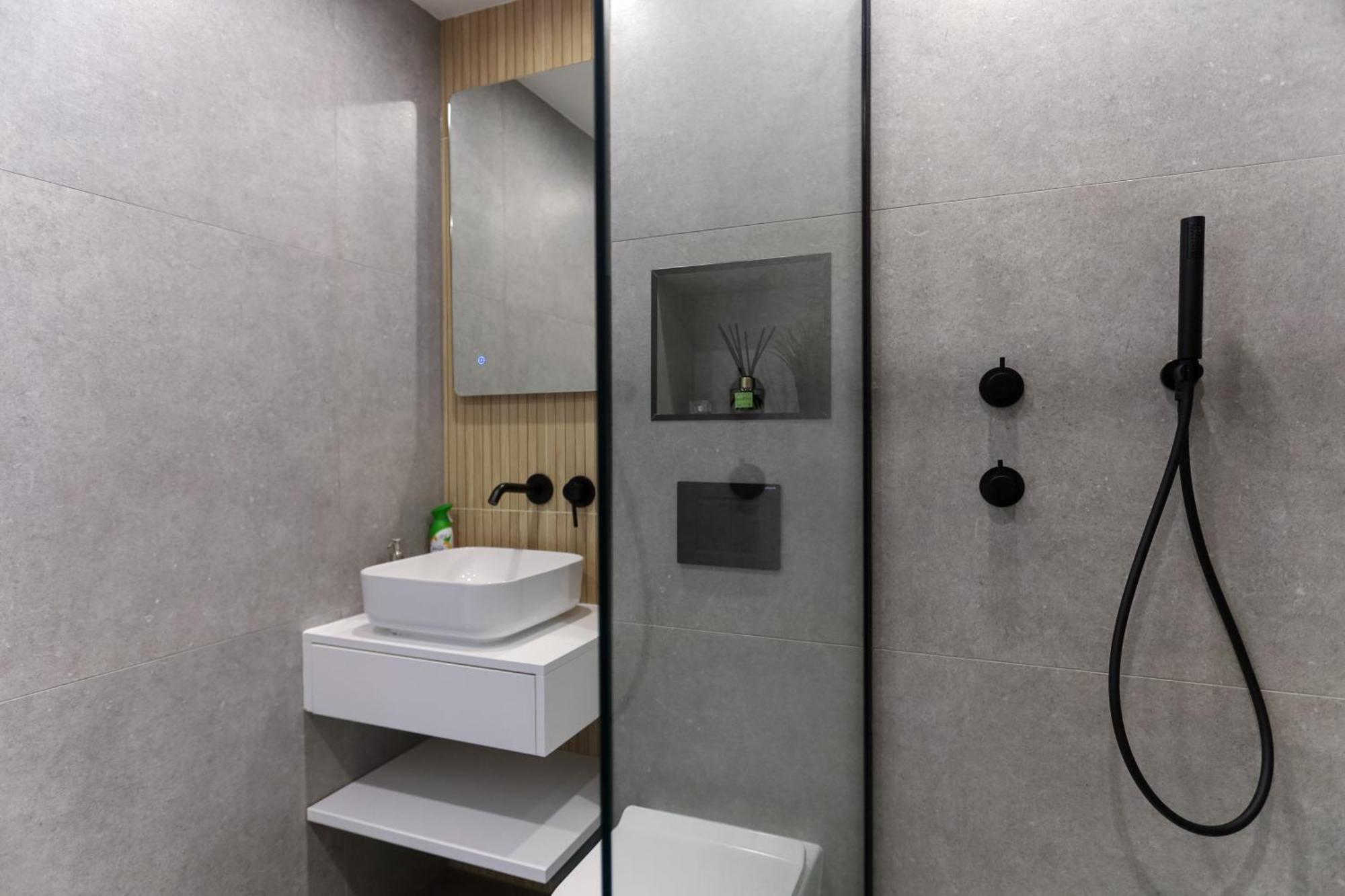 Luxurious City Centre Apartment Перт Экстерьер фото